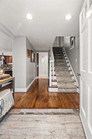 34 Roberts Rd, Boxford, MA 01921