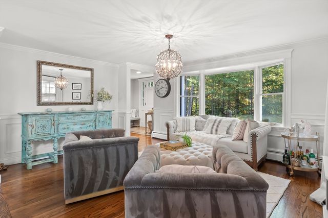34 Roberts Rd, Boxford, MA 01921