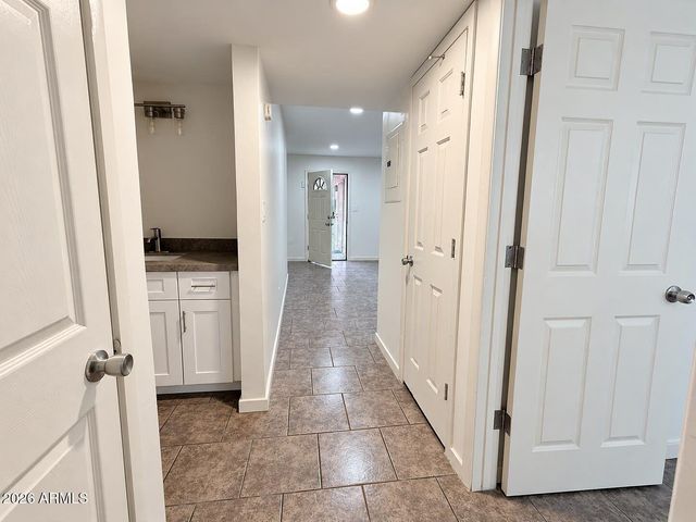 2537 W Georgia Avenue 14, Phoenix, AZ 85017