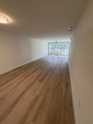 3511 Village Boulevard 102, West Palm Beach, FL 33409