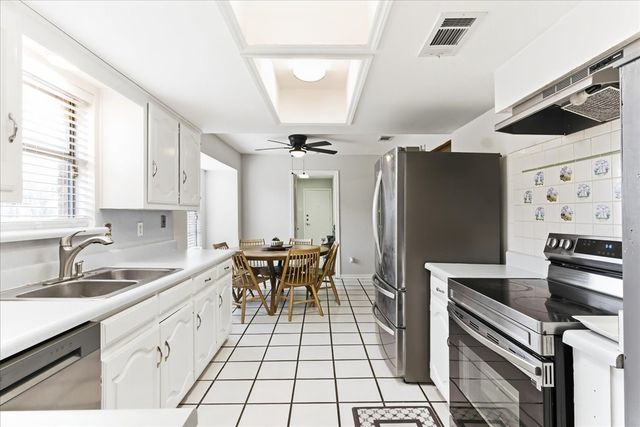 7153 Teresita Trail, Dallas, TX 75227