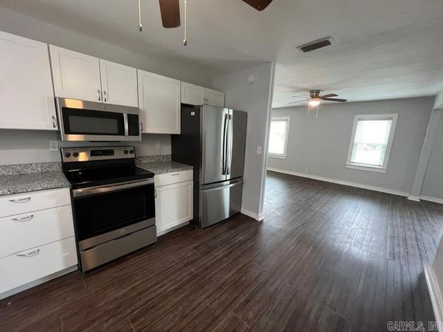 500 SW Fourth Street, Bryant, AR 72022