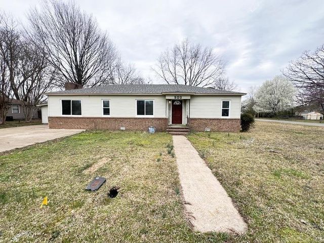 500 SW Fourth Street, Bryant, AR 72022
