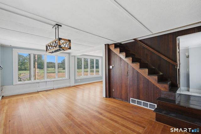 3198 Durham Road, Guilford, CT 06437