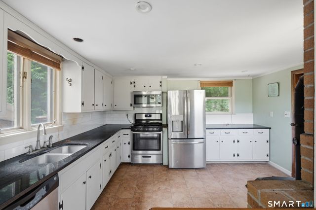 3198 Durham Road, Guilford, CT 06437