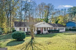 2005 HIGHRIGGS Lane, Snellville, GA 30078