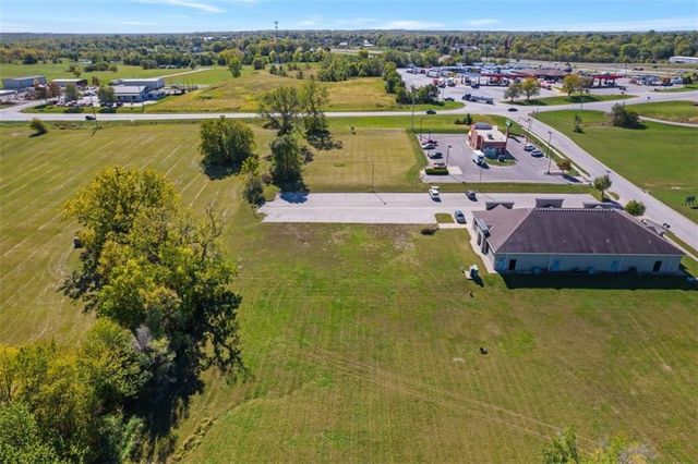 Lot 4 Granite Drive, Peculiar, MO 64078