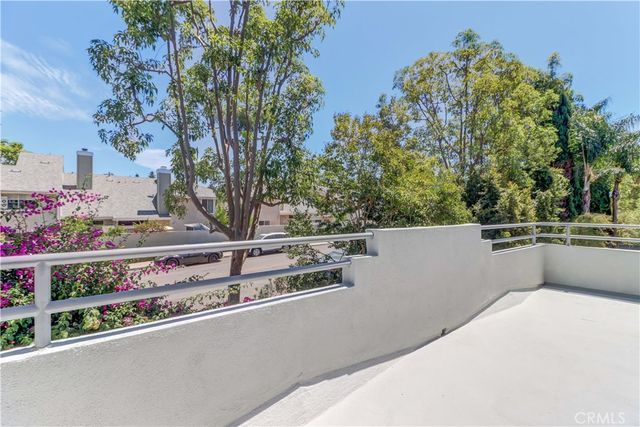 26928 Carnelian 247, Mission Viejo, CA 92691