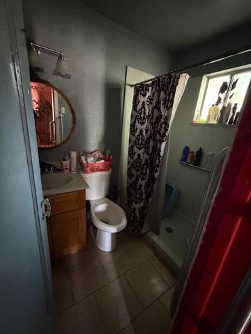 3809 Santa Anita Road SW, Albuquerque, NM 87105