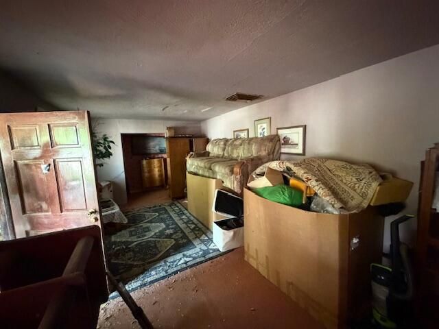 3809 Santa Anita Road SW, Albuquerque, NM 87105