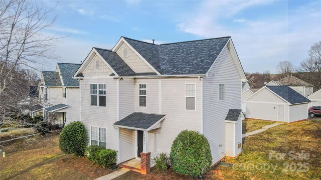 7621 Rolling Meadows Lane, Huntersville, NC 28078