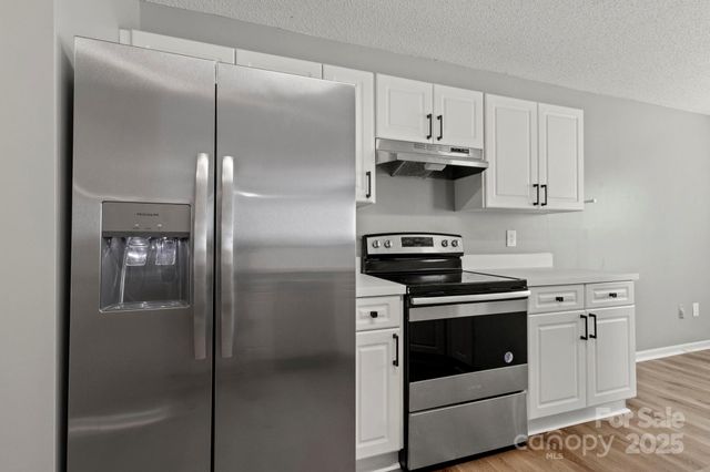 7621 Rolling Meadows Lane, Huntersville, NC 28078