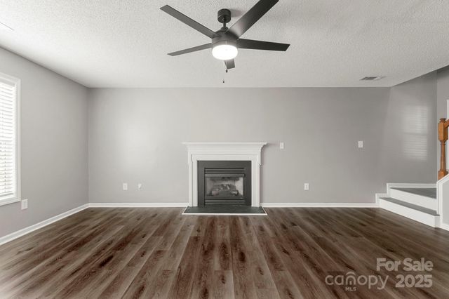 7621 Rolling Meadows Lane, Huntersville, NC 28078