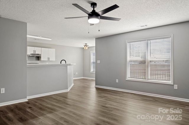 7621 Rolling Meadows Lane, Huntersville, NC 28078