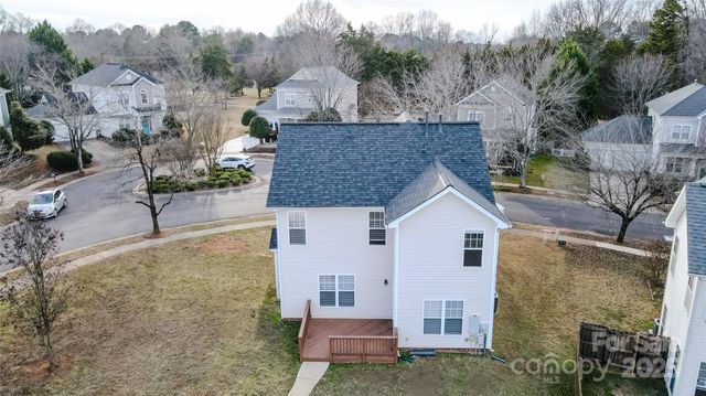 7621 Rolling Meadows Lane, Huntersville, NC 28078