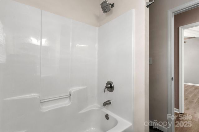 7621 Rolling Meadows Lane, Huntersville, NC 28078