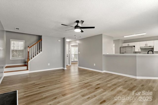 7621 Rolling Meadows Lane, Huntersville, NC 28078