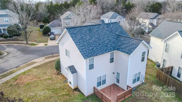 7621 Rolling Meadows Lane, Huntersville, NC 28078