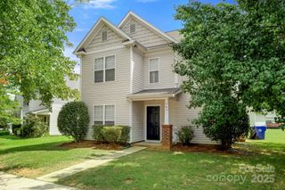 7621 Rolling Meadows Lane, Huntersville, NC 28078