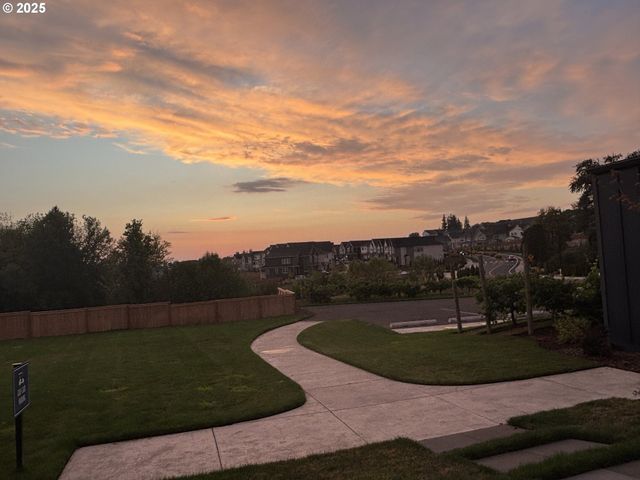 11740 Sw 176th Dr, Beaverton, OR 97007