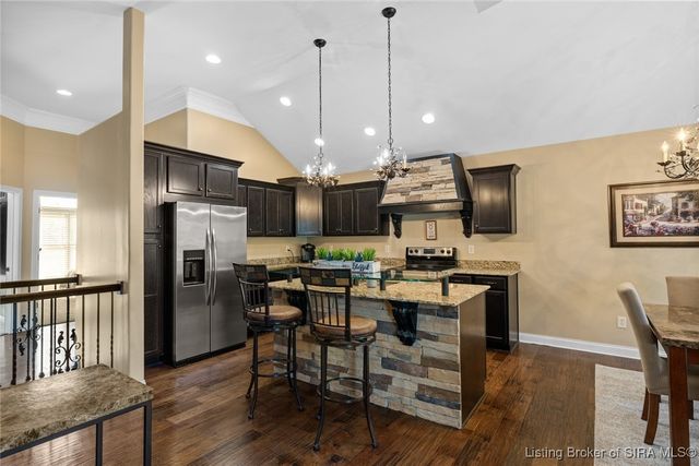 5445 Hawthorn Glen, Charlestown, IN 47111