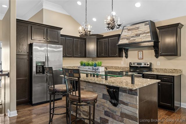 5445 Hawthorn Glen, Charlestown, IN 47111