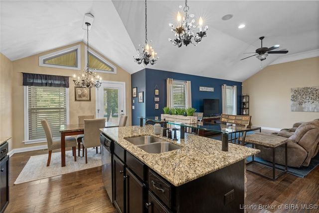 5445 Hawthorn Glen, Charlestown, IN 47111