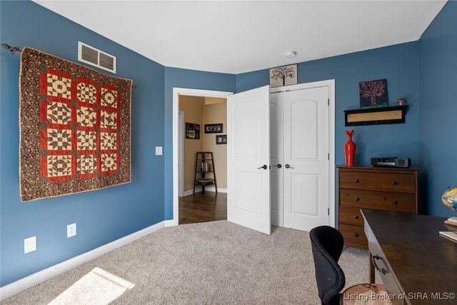 5445 Hawthorn Glen, Charlestown, IN 47111