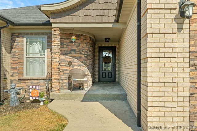 5445 Hawthorn Glen, Charlestown, IN 47111