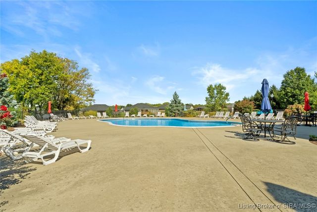 5445 Hawthorn Glen, Charlestown, IN 47111