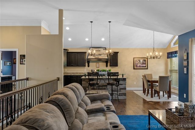 5445 Hawthorn Glen, Charlestown, IN 47111