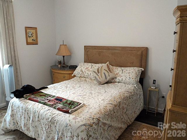 244 Holly Street, Hudson, NC 28638