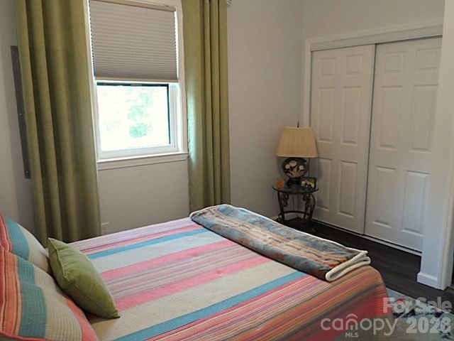 244 Holly Street, Hudson, NC 28638