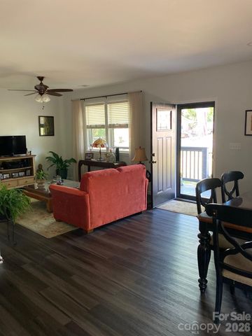 244 Holly Street, Hudson, NC 28638