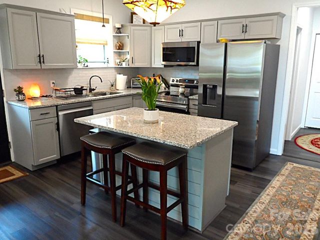 244 Holly Street, Hudson, NC 28638
