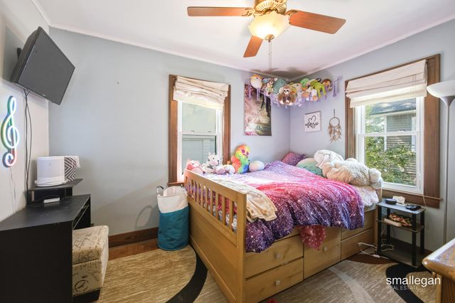 52 Freedom Street SE, Wyoming, MI 49548