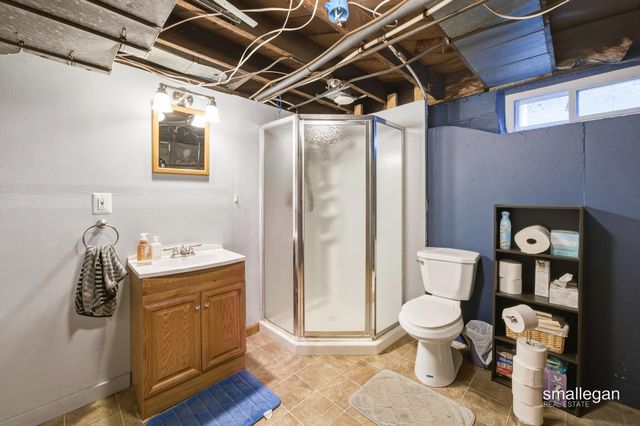 52 Freedom Street SE, Wyoming, MI 49548
