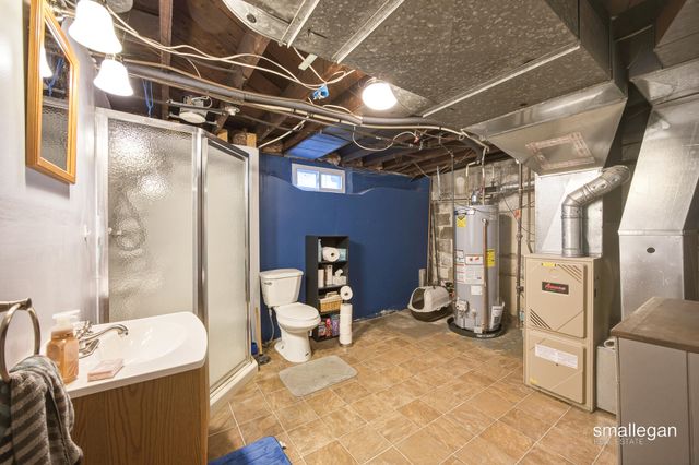 52 Freedom Street SE, Wyoming, MI 49548