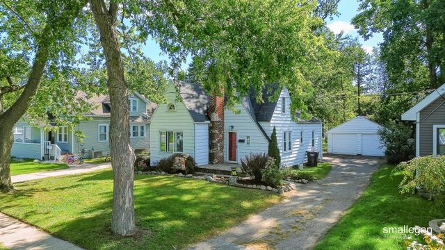 52 Freedom Street SE, Wyoming, MI 49548