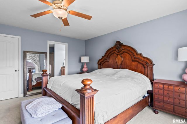 420 Garvey Lane, Chatham, IL 62629