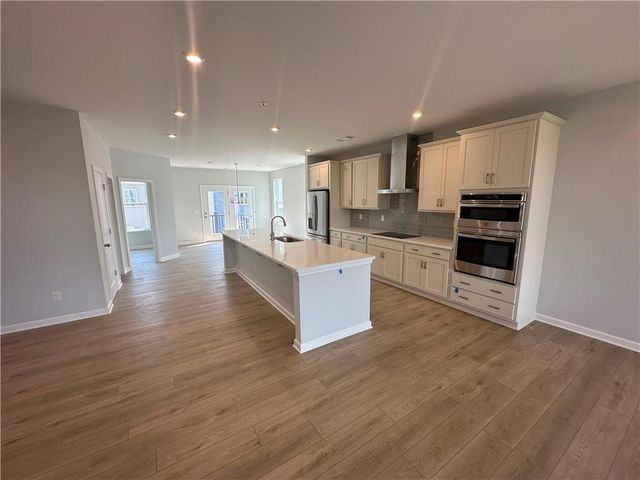 352 Skylar Court, Atlanta, GA 30315