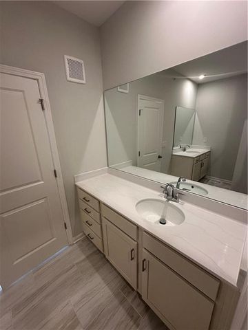 352 Skylar Court, Atlanta, GA 30315