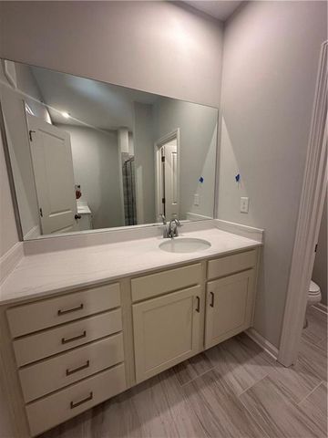 352 Skylar Court, Atlanta, GA 30315