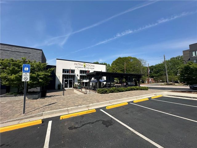 352 Skylar Court, Atlanta, GA 30315