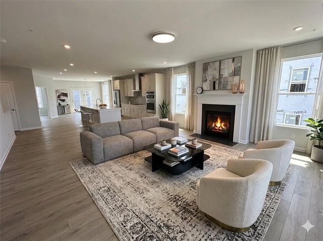 352 Skylar Court, Atlanta, GA 30315