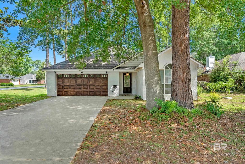 509 Loblolly Court, Foley, AL 36535