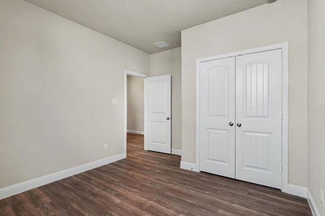 2806 Grand Lookout Lane, Arlington, TX 76001