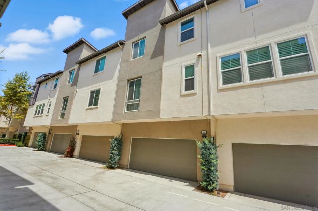 2275 Element Way 4, Chula Vista, CA 91915
