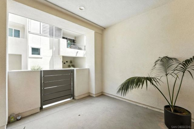 2275 Element Way 4, Chula Vista, CA 91915