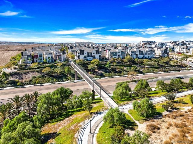 2275 Element Way 4, Chula Vista, CA 91915